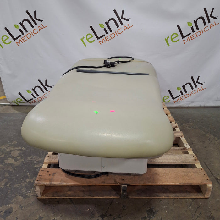 Midmark 223 Hi-Lo Power Barrier Free Procedure Exam Table
