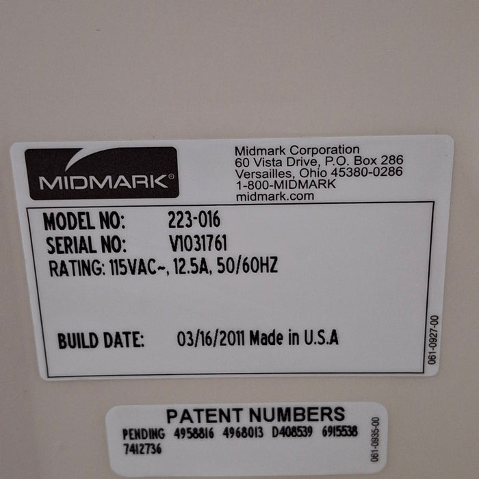 Midmark 223 Hi-Lo Power Barrier Free Procedure Exam Table