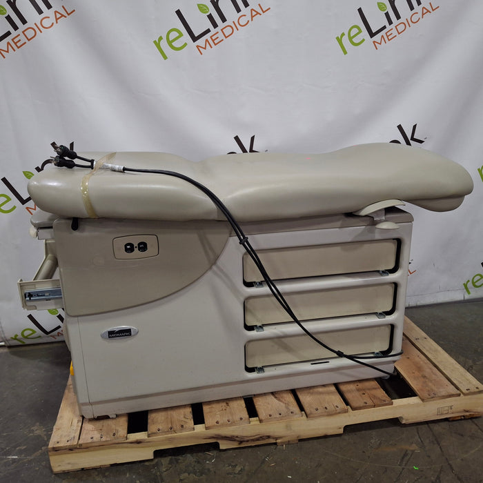 Midmark 604 Manual Examination Table
