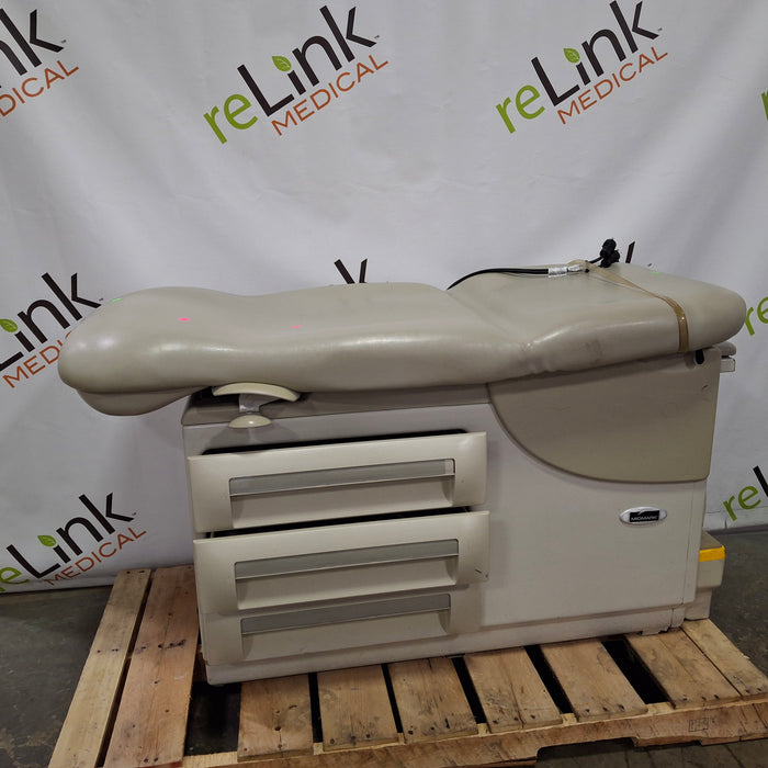 Midmark 604 Manual Examination Table