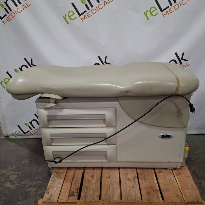 Midmark 604 Manual Examination Table