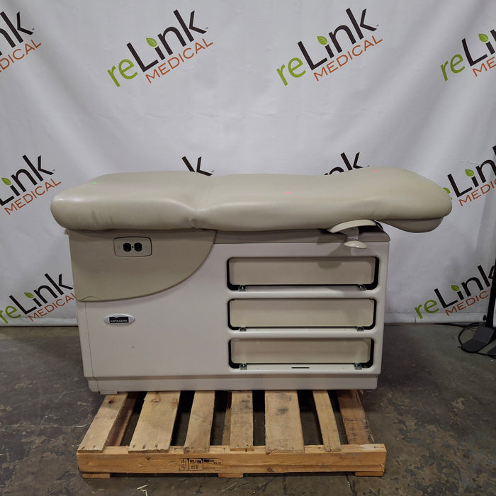 Midmark 604 Manual Examination Table