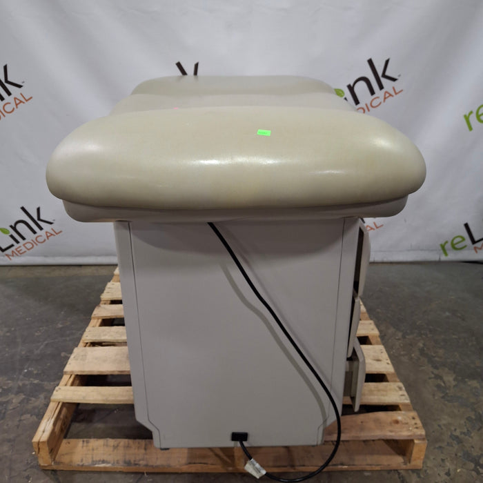 Midmark 604 Manual Examination Table