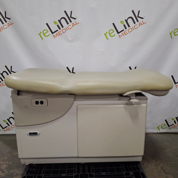 Midmark 604 Manual Examination Table