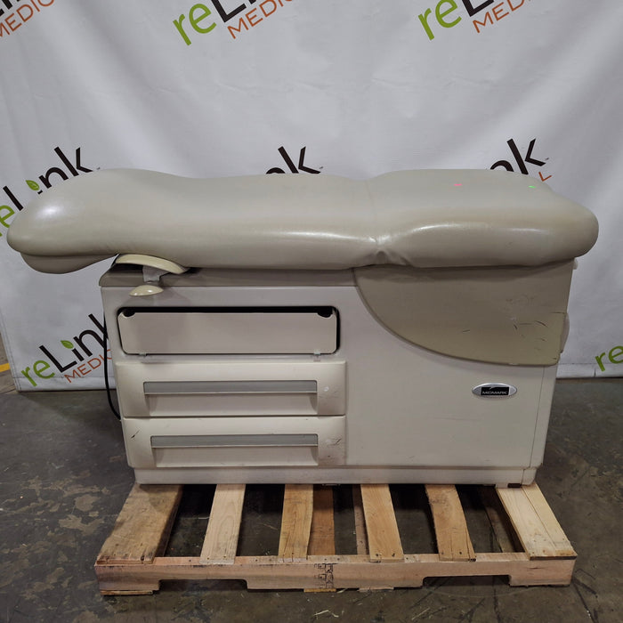 Midmark 604 Manual Examination Table