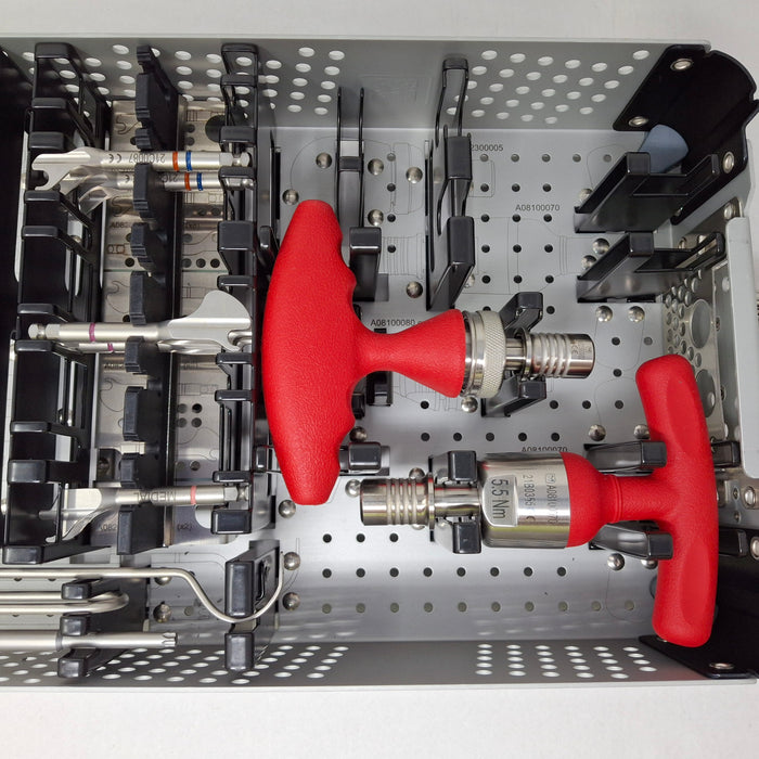 Medicrea Ligapass 2.0 Ligament Augmentation System Instrument Tray
