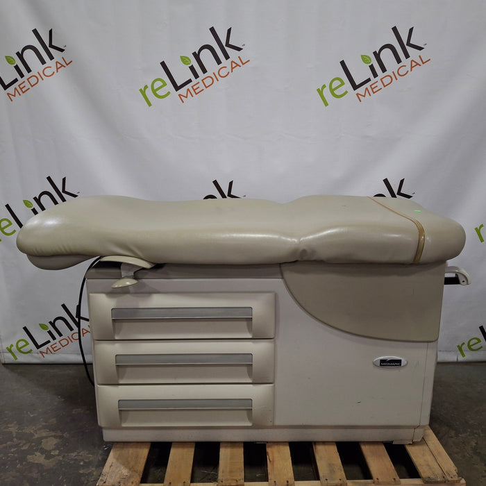 Midmark 604 Manual Examination Table