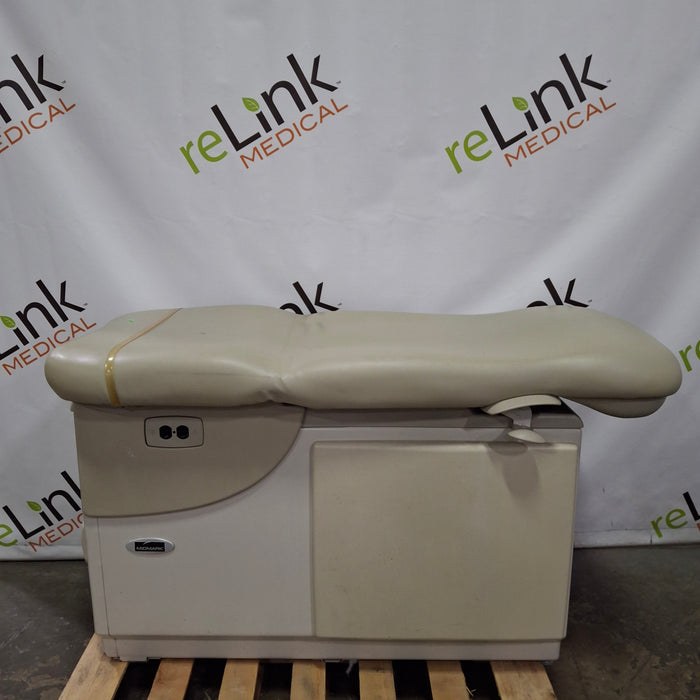 Midmark 604 Manual Examination Table