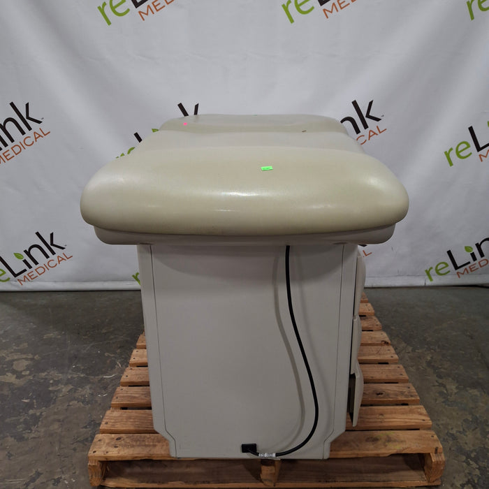Midmark 604 Manual Examination Table