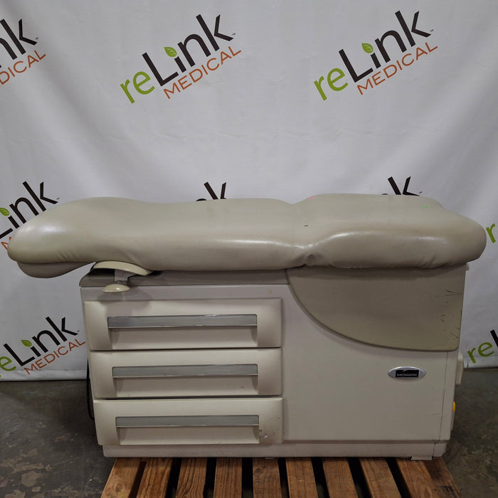 Midmark 604 Manual Examination Table
