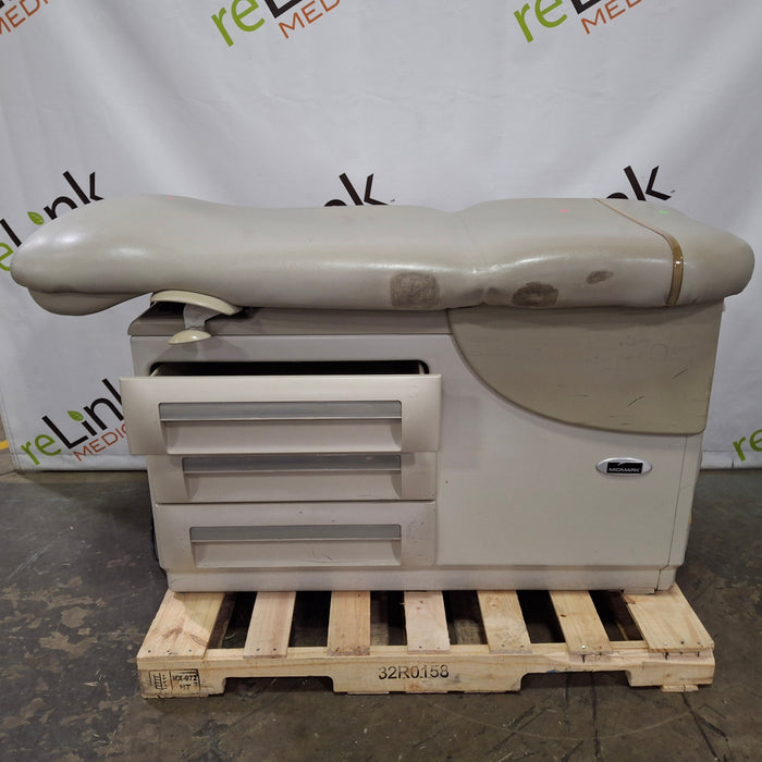 Midmark 604 Manual Examination Table