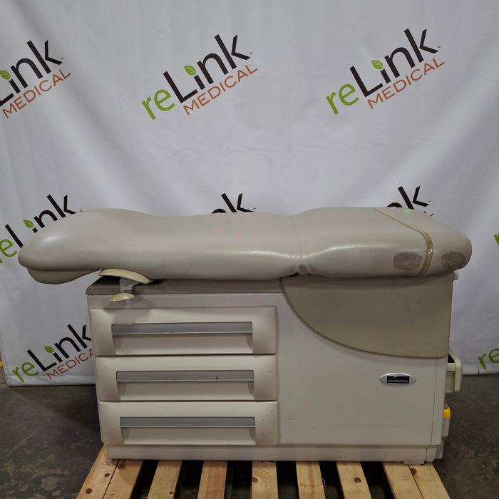 Midmark 604 Manual Examination Table