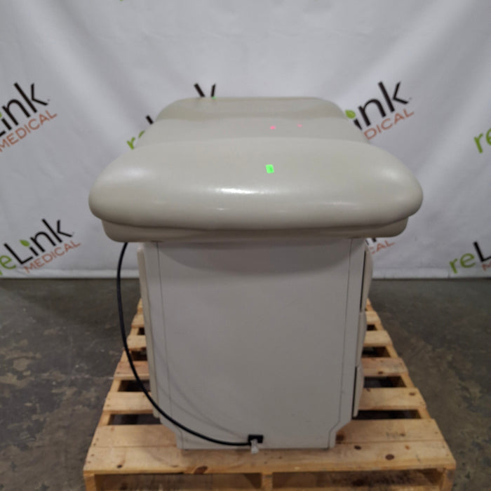 Midmark 604 Manual Examination Table
