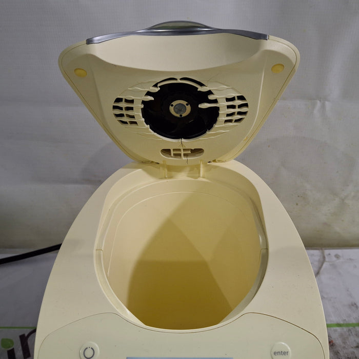 Medela 87115 Waterless Milk Warmer