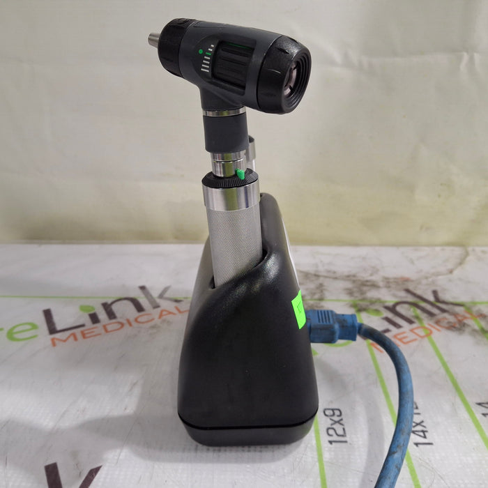 Welch Allyn 7114x Universal Desk Charger