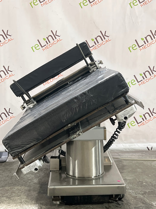 Skytron 6500 Elite Surgical Table