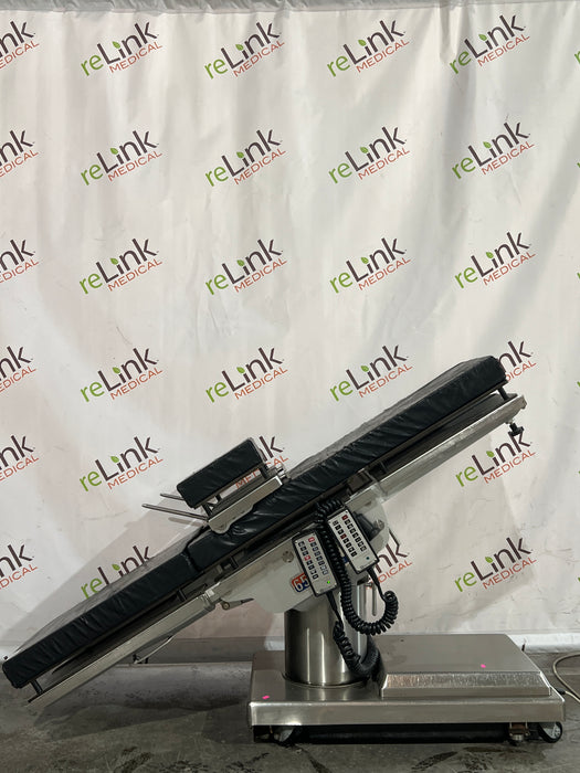 Skytron 6500 Elite Surgical Table