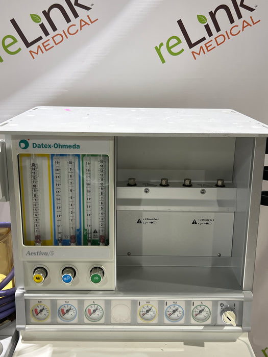 Datex-Ohmeda Aestiva 5 w/7100 Anesthesia System