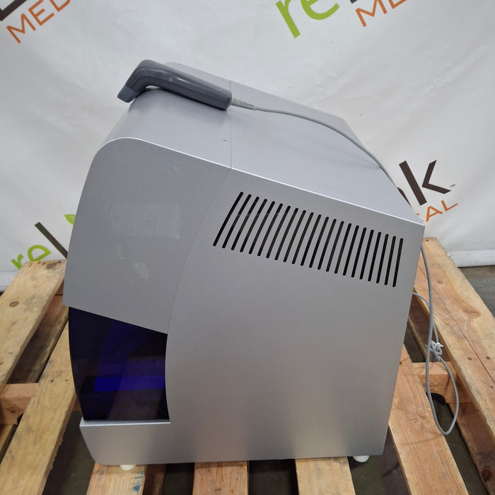 Qiagen EZ1 Advanced XL DNA Purification System