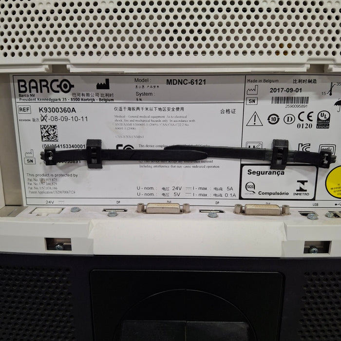 Barco Nio MDNC 6121 Monitor