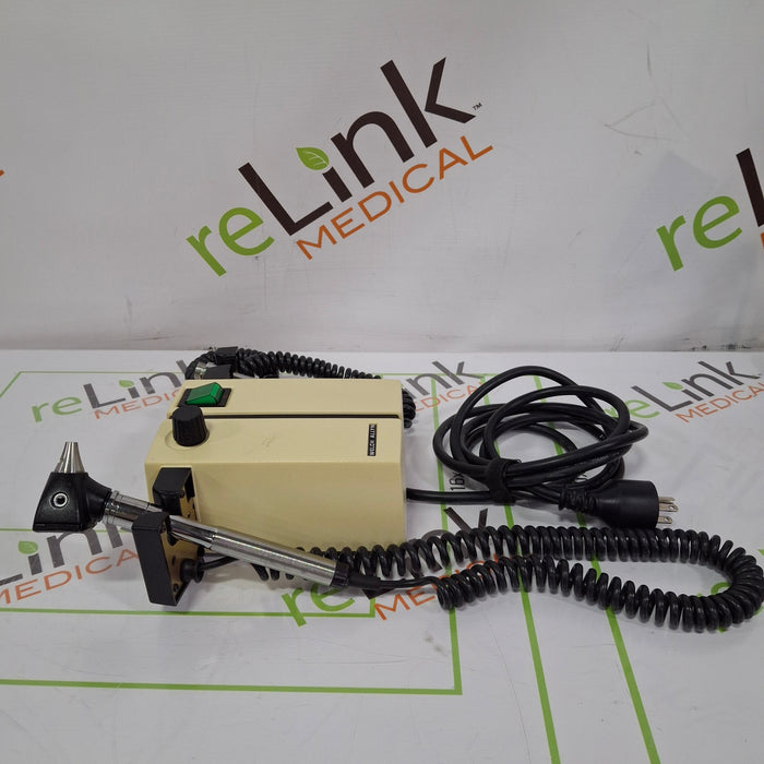 Welch Allyn 777 w/Heads Ophthalmoscope/Otoscope Wall Transformer