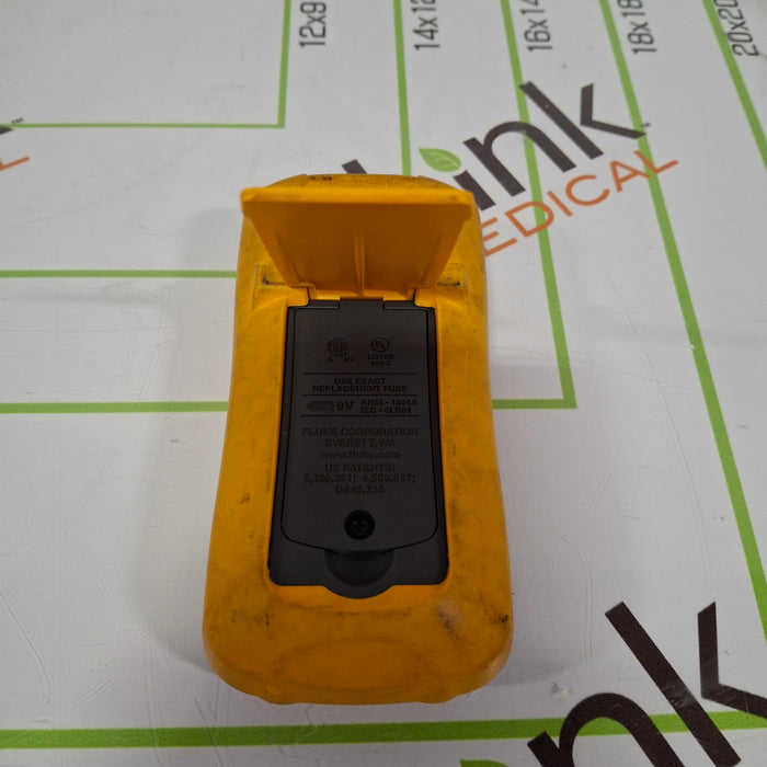 Fluke 110 True RMS Multimeter