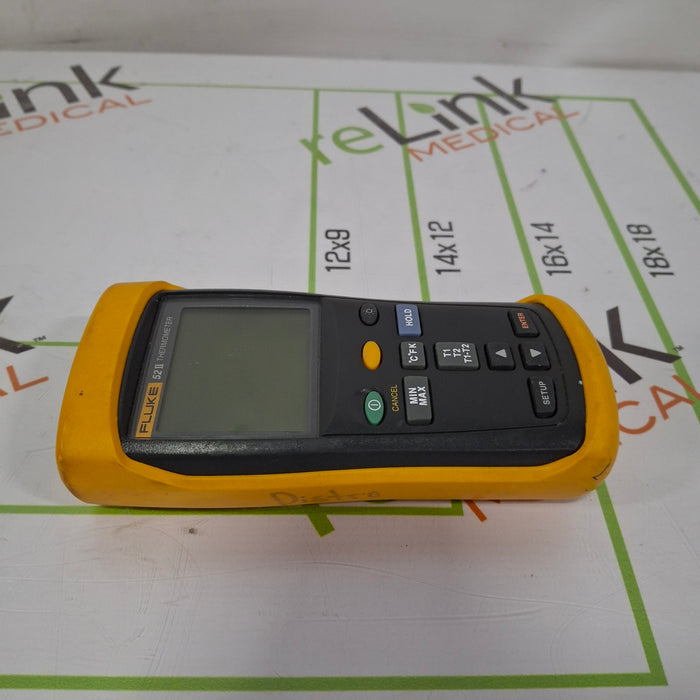Fluke 52 II Thermocouple Thermometer