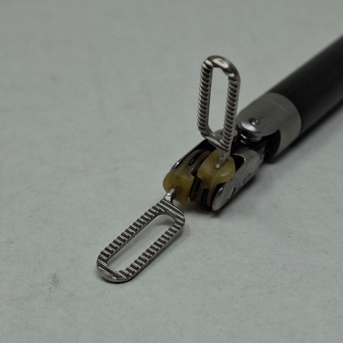 Intuitive Surgical 420205 Fenestrated Bipolar Forceps