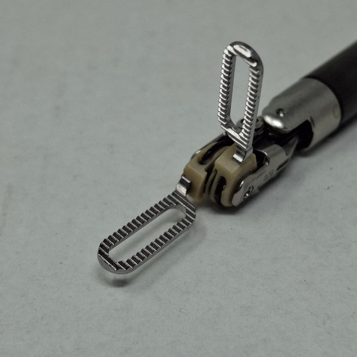 Intuitive Surgical 420205 Fenestrated Bipolar Forceps