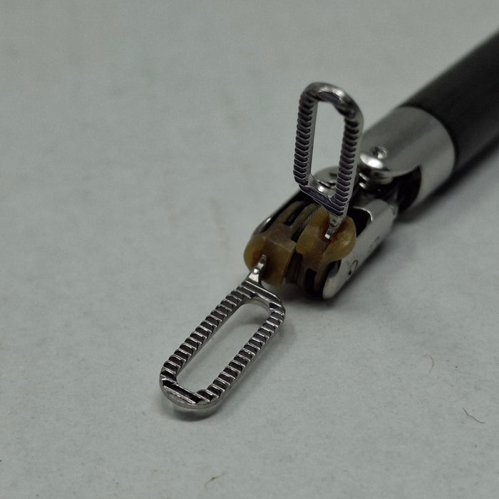 Intuitive Surgical 420205 Fenestrated Bipolar Forceps