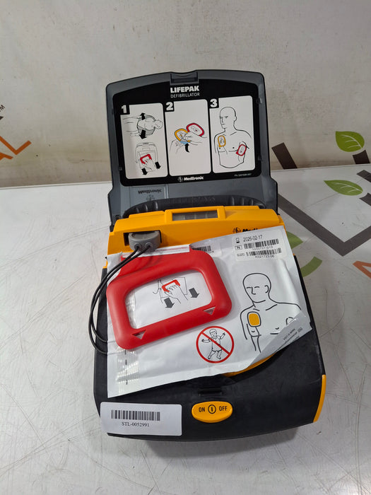Medtronic LifePak CR Plus Defibrillator