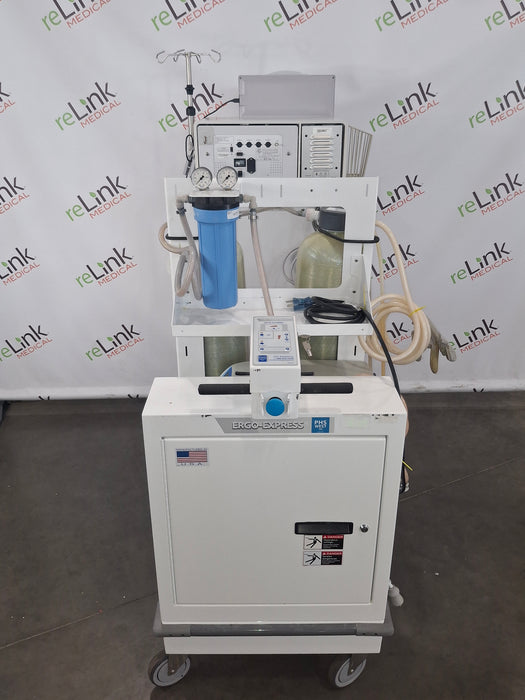 Fresenius 2008T Dialysis Machine w/ WRO 300 Reverse Osmosis Unit