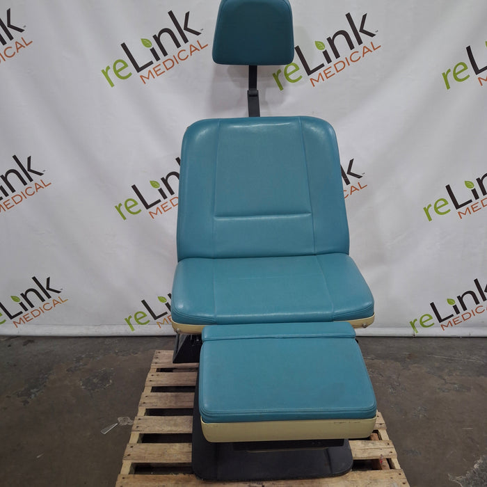 Midmark 411 Power Exam Table