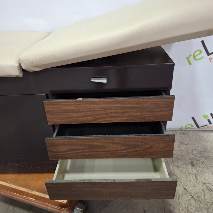 Midmark Ritter Model 104 Exam Table