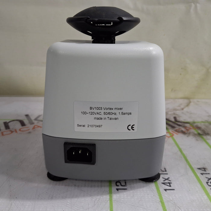 Benchmark Scientific BenchMixer V2 Multi-Tube Vortexer