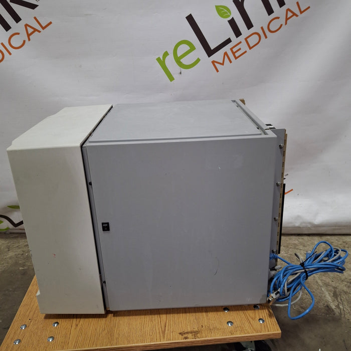Beckman Coulter Multisizer 3 Particle Counter