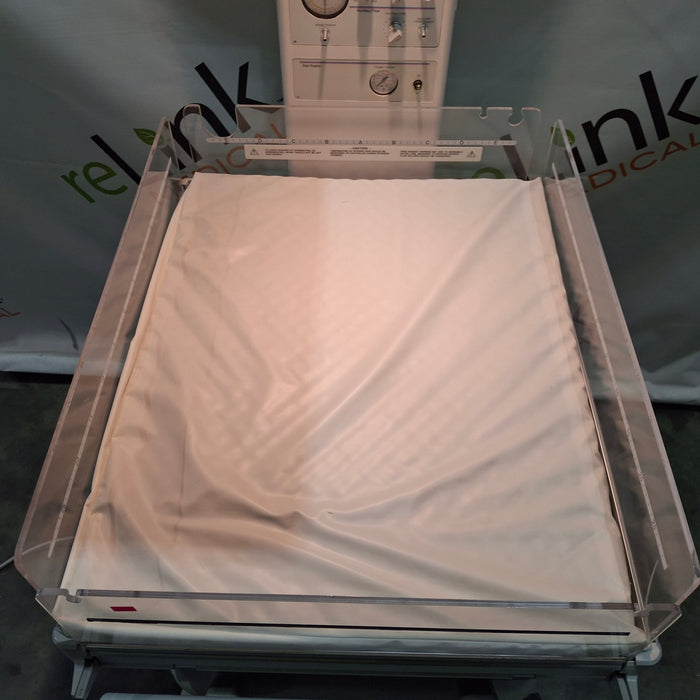 Hill-Rom Air-Shields RW82-1 Incubator