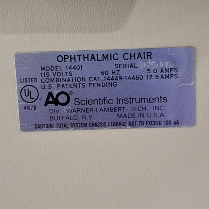 AO Scientific Instruments Model 14401 Ophthalmic Chair