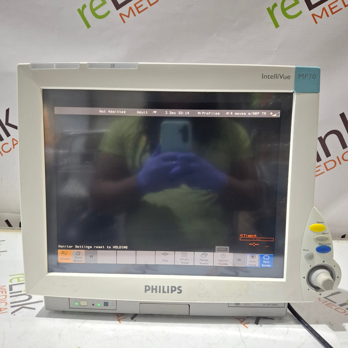 Philips IntelliVue MP70 Patient Monitor