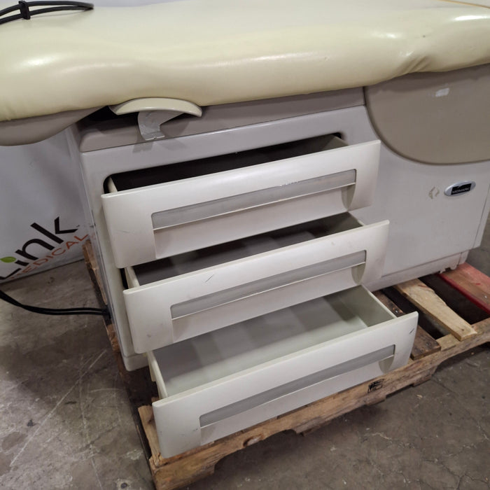 Midmark 604 Manual Examination Table