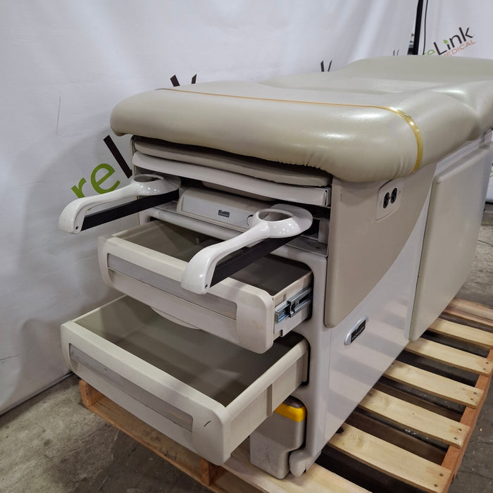 Midmark 604 Manual Examination Table