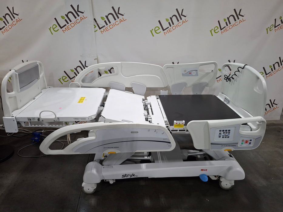 Stryker InTouch 2141 Critical Care Hospital Bed