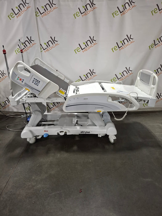 Stryker InTouch 2141 Critical Care Hospital Bed