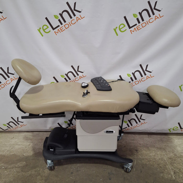 Midmark 630 Procedure Chair