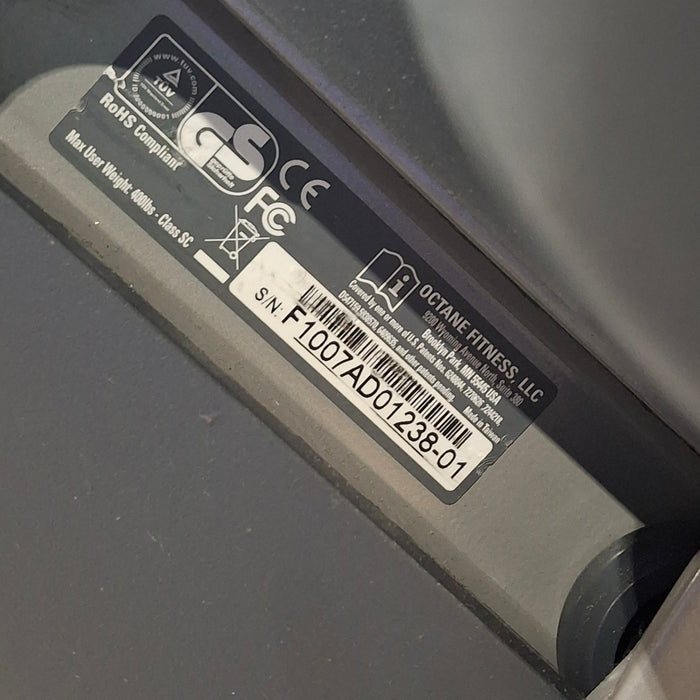 Octane XR6000 Elliptical Machine