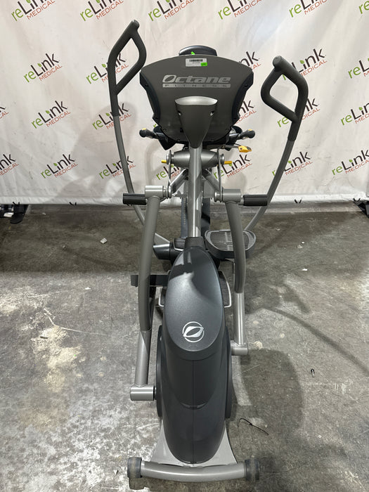 Octane XR6000 Elliptical Machine