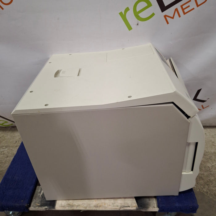Midmark M11-022 UltraClave Autoclave Sterilizer