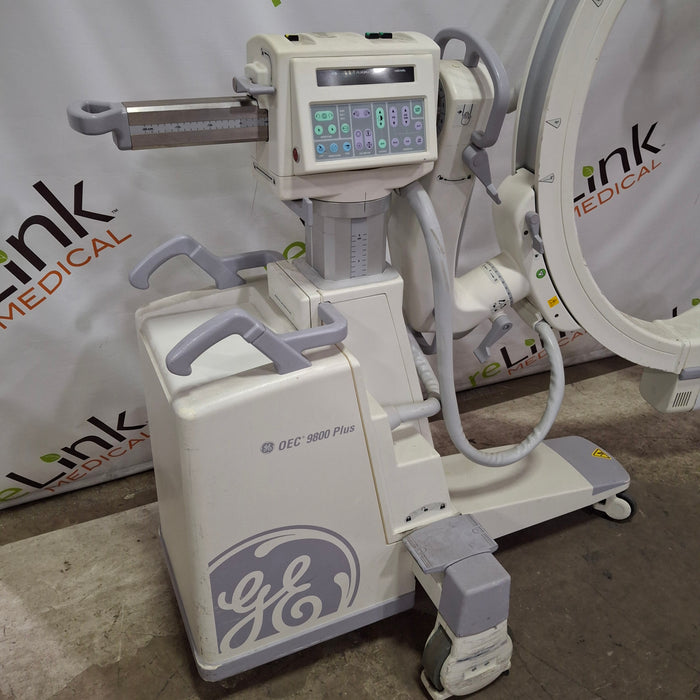 OEC Medical Systems 9800 Plus C-Arm