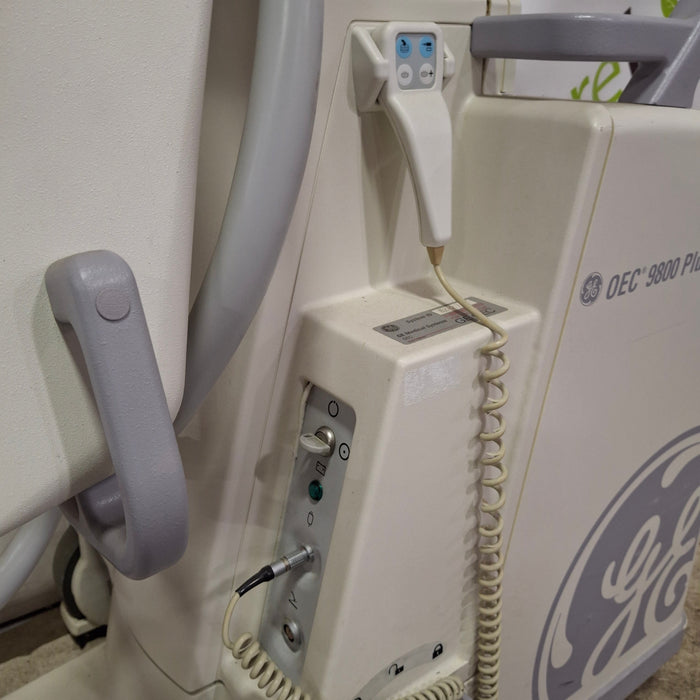 OEC Medical Systems 9800 Plus C-Arm