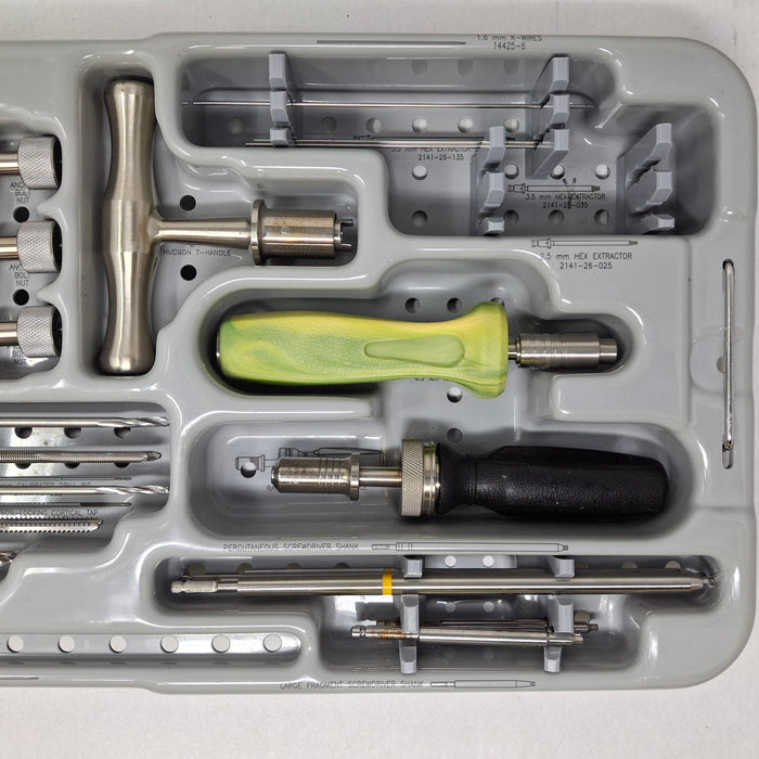 DePuy Polyax Screws Set
